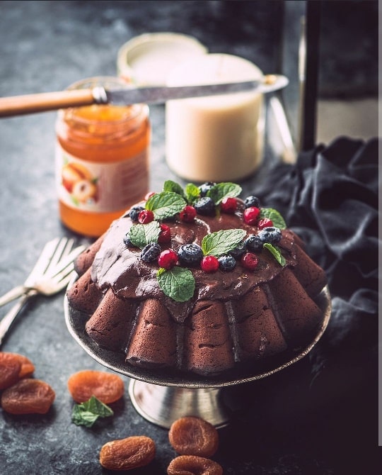Sacher Torte ( Chocolate Cake )