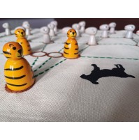 Traditional Games - Tigers & Goats (Aadu Huli Aata)